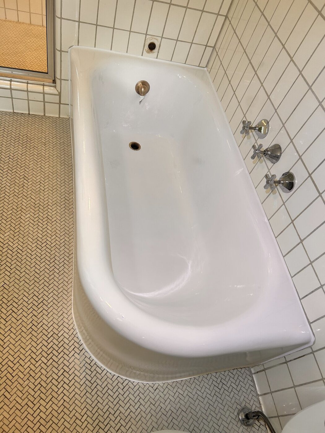 Bathtub Refinishing