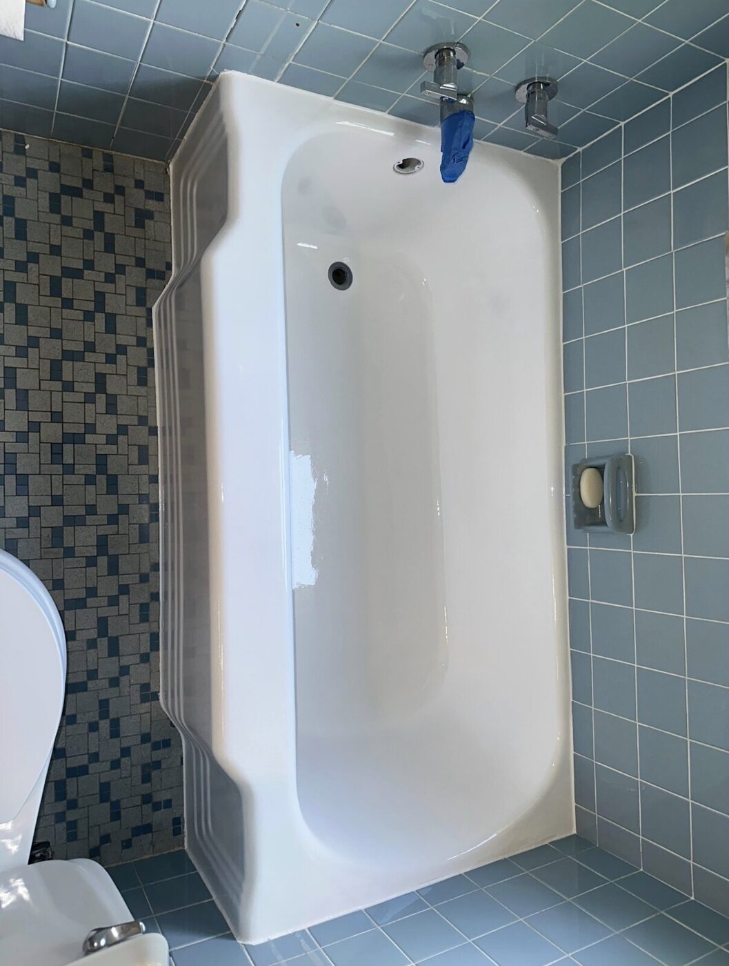 Bathtub Refinishing
