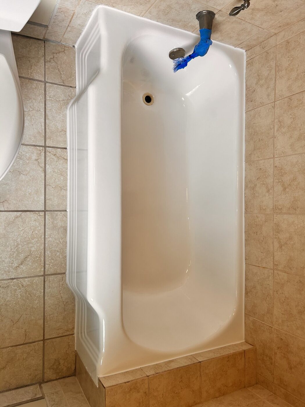 Tile & Tub Enclosure