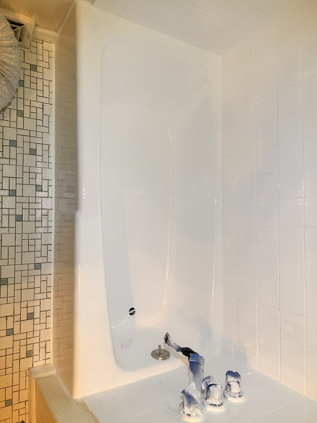 Full Bathroom Refinish